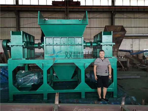 金屬撕碎機(jī)可以用來(lái)干什么？金屬撕碎機(jī)零部件都有哪些？