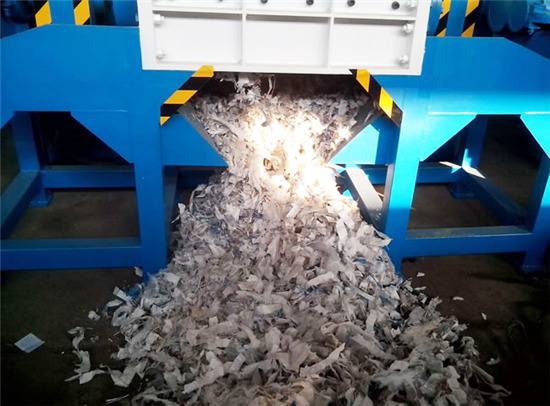Operation effect of woven bag shredder Operation effect of woven bag shredder