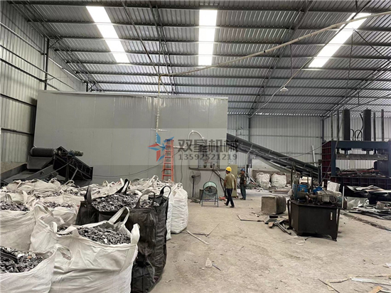 如何解決<a href='http://anenr.cn/psxl/1279.html' target='_blank'><span>廢鋁破碎機(jī)</span></a>設(shè)備粉塵問題嗎？